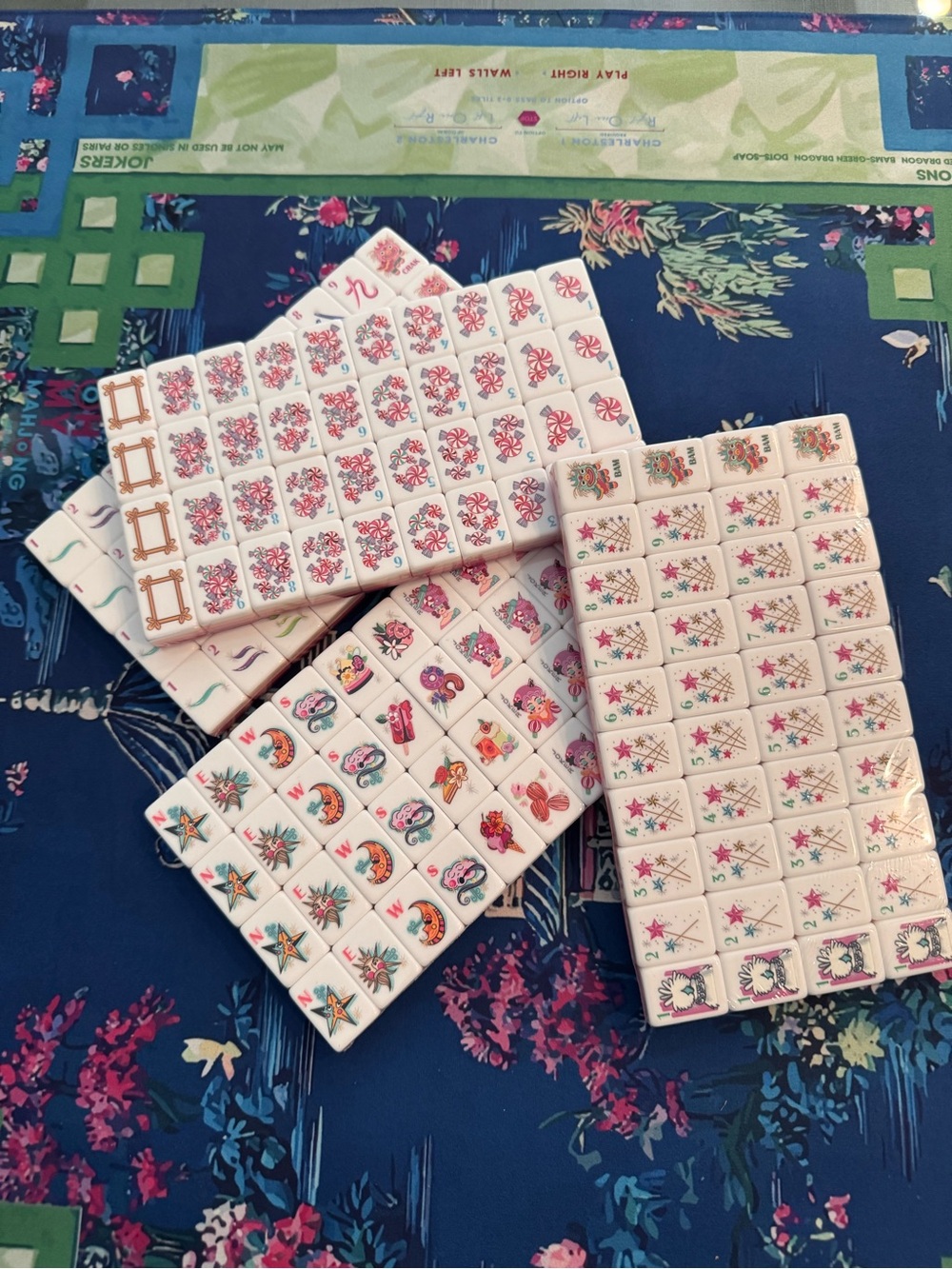 Gorgeous Unbranded American Mahjong Tile Set